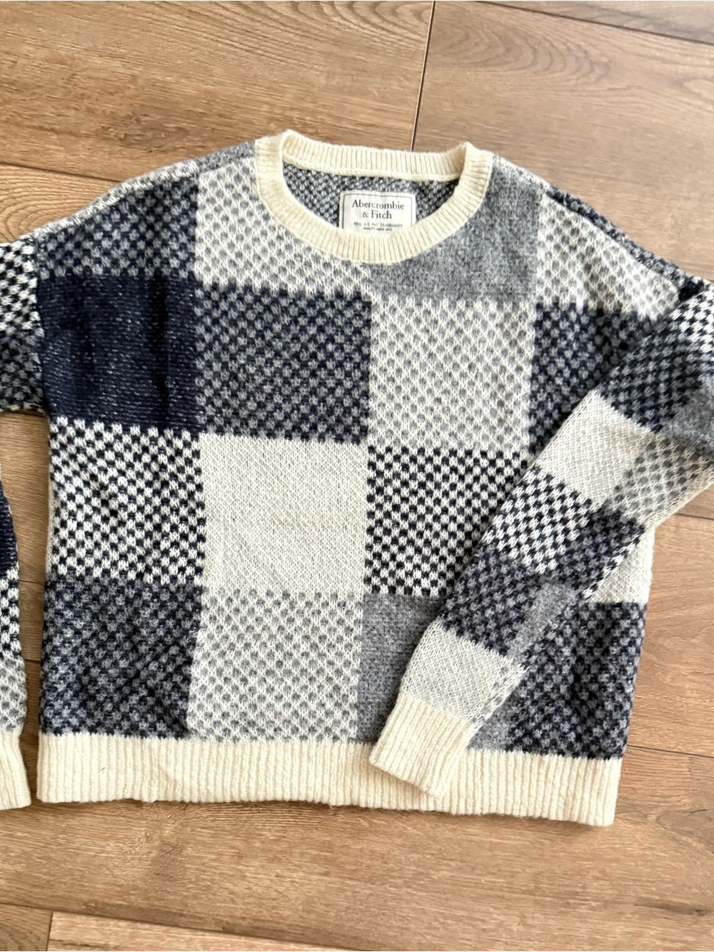 Abercrombie & Fitch Women’s Patchwork Knit Crewneck Sweater size Small
